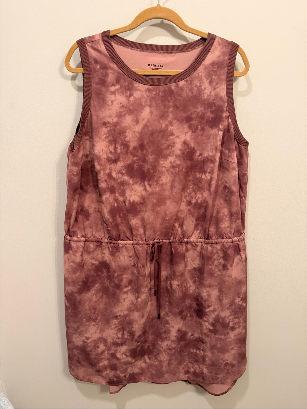 Athleta Rincon Activewear Dress Sz 1X
Evian Heather brown rose